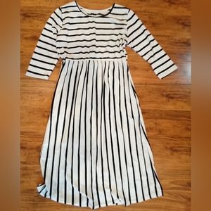 Black & White Striped Midi Dress with Pockets, L